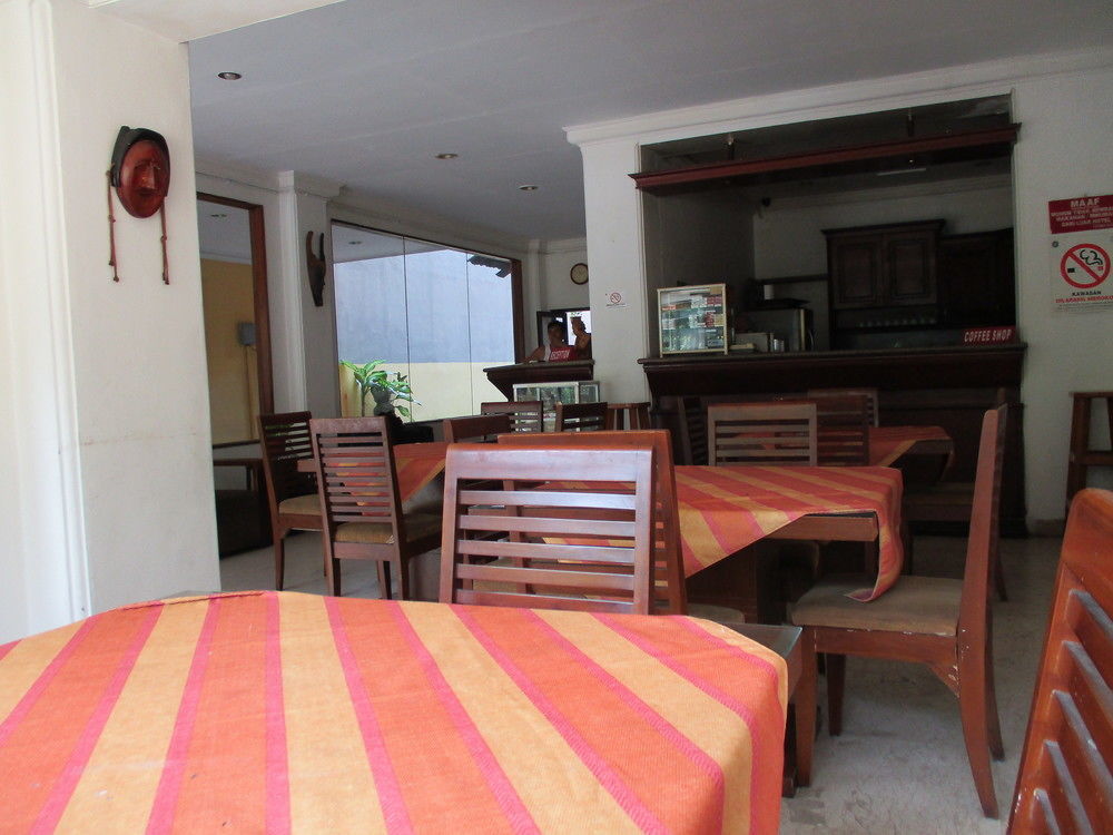 Hotel Maxim Kwitang Jakarta Luaran gambar