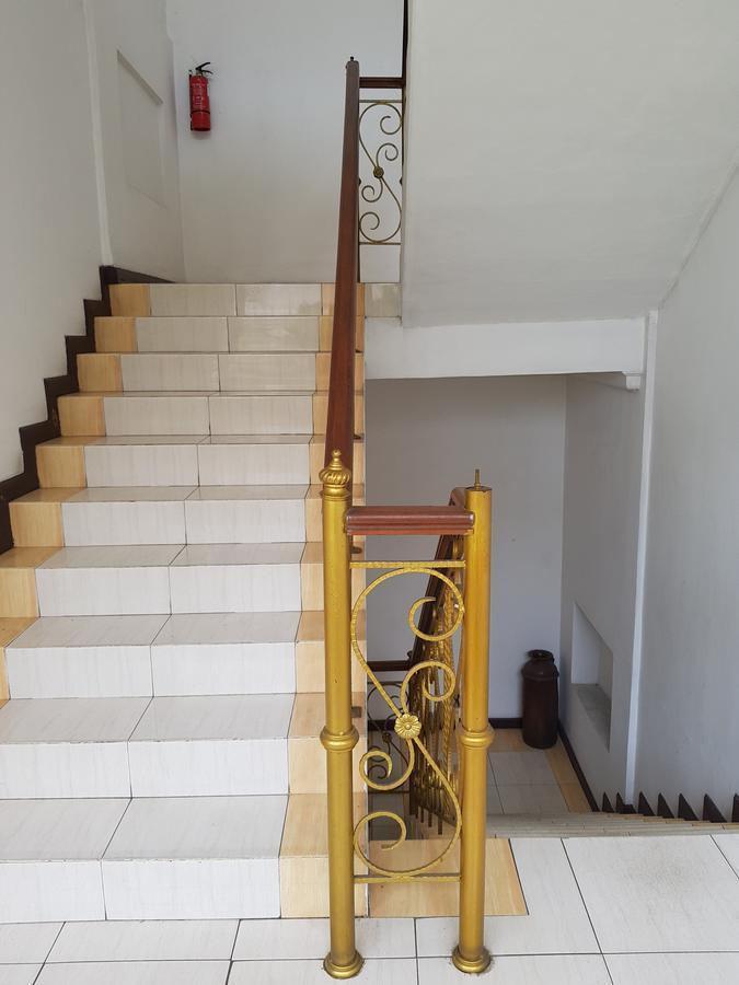 Hotel Maxim Kwitang Jakarta Luaran gambar