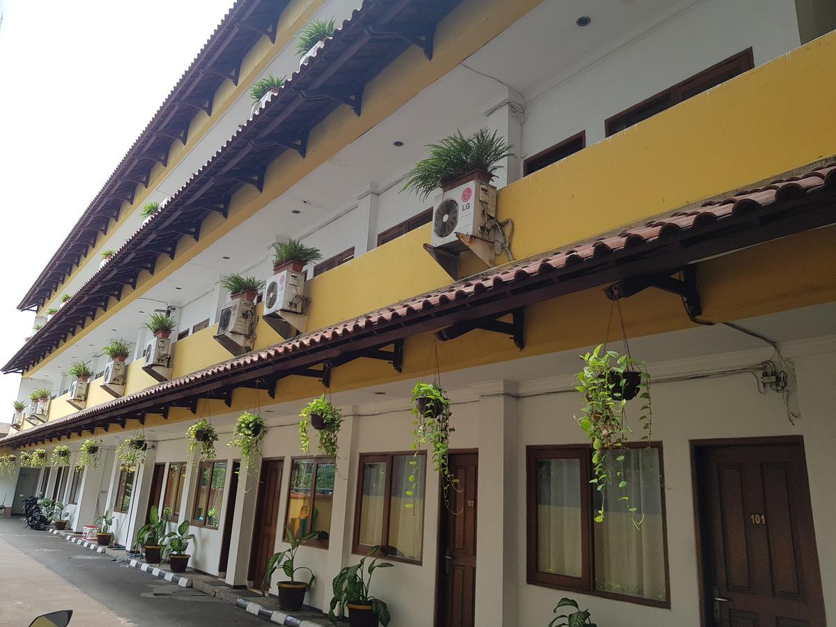 Hotel Maxim Kwitang Jakarta Luaran gambar