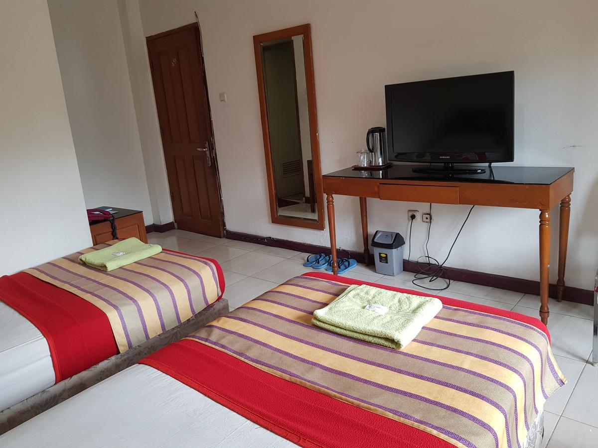 Hotel Maxim Kwitang Jakarta Luaran gambar